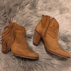 STEVE MADDEN OHIO BOOTIES